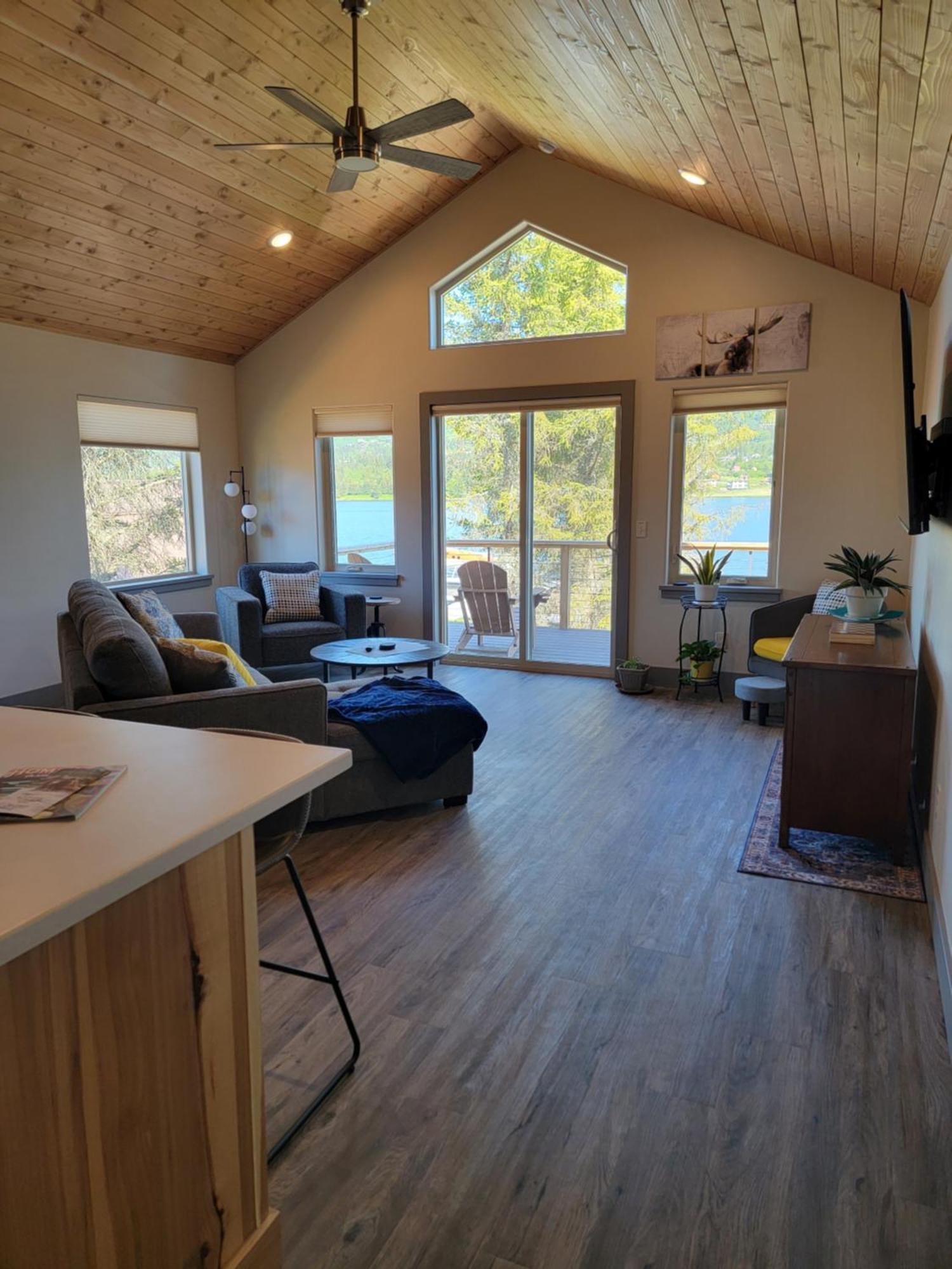 Lakeshore Lodging Suites Homer Esterno foto
