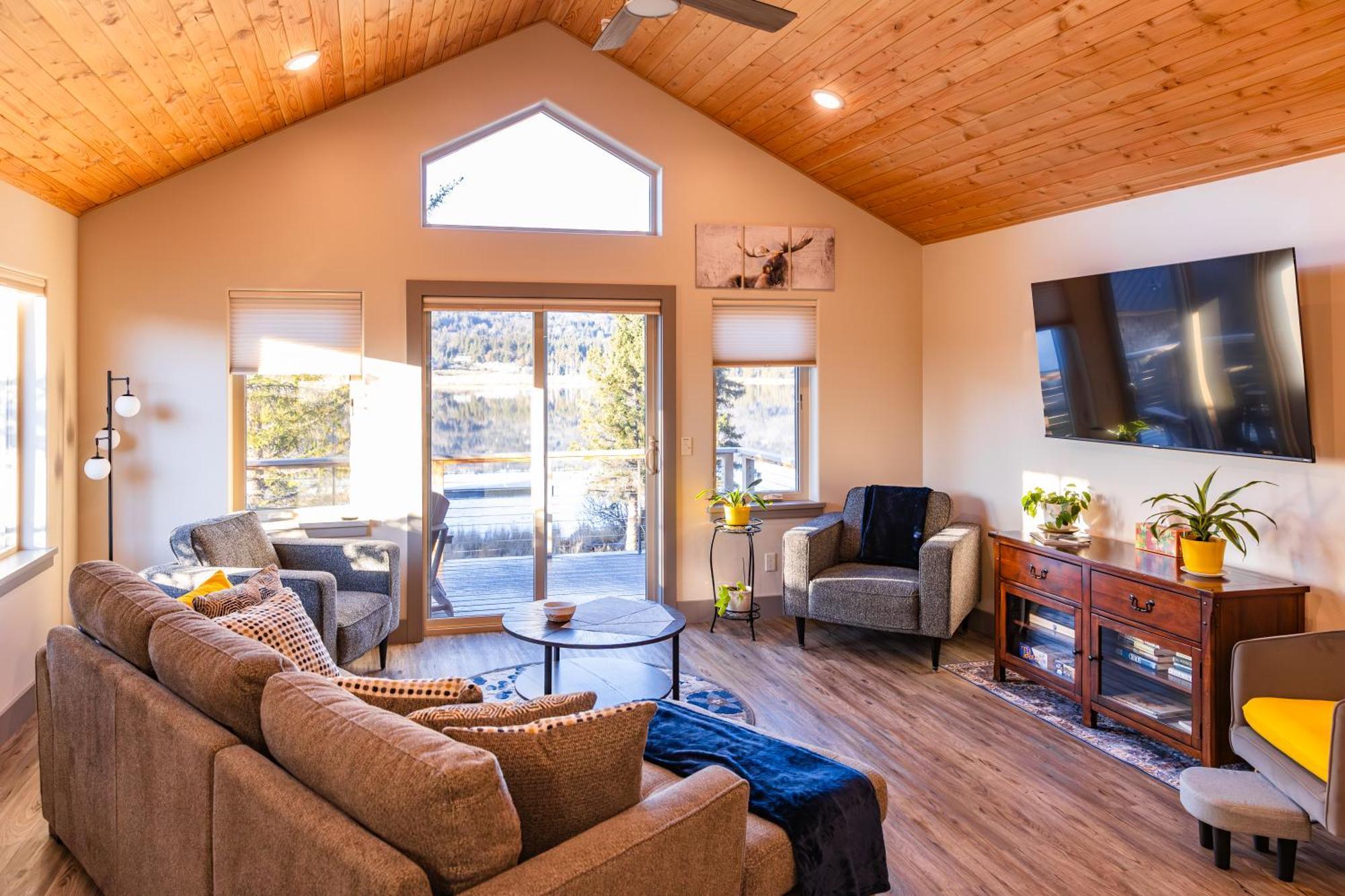 Lakeshore Lodging Suites Homer Esterno foto
